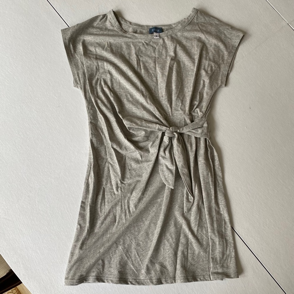 Neely Gray Dress with Tie/Wrap Detail